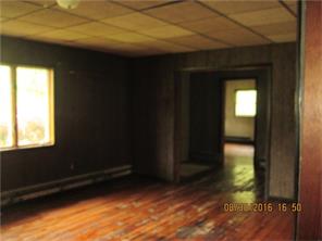 875 E 4th St, Clinton, IN 47842 photo 5