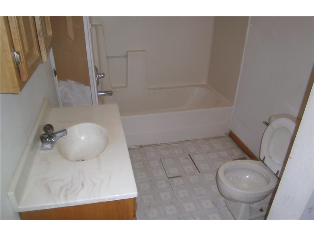 2605 Lanier Dr, Madison, IN 47250 photo 3