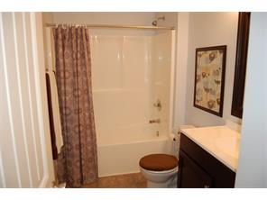 308 Dogwood Dr, Pendleton, IN 46064 photo 14