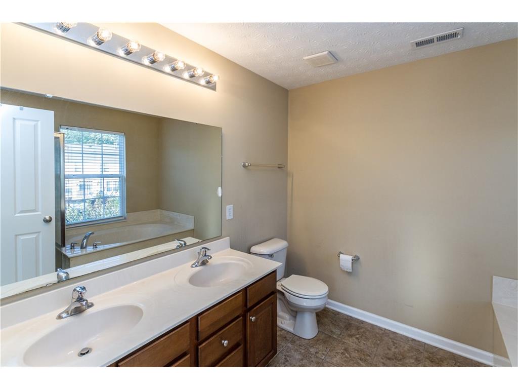 446 Sheets Dr, Carmel, IN 46032 photo 16