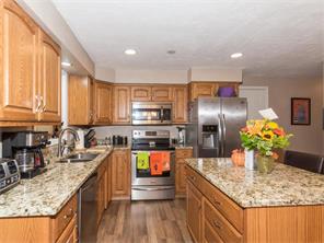 767 Candlewood Dr, Pendleton, IN 46064 photo 8