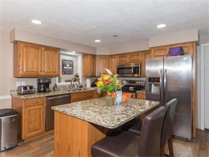 767 Candlewood Dr, Pendleton, IN 46064 photo 6