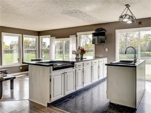 8604 S State Road 67, Pendleton, IN 46064 photo 4