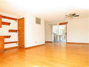2210 Irwin Dr, Columbus, IN 47201 photo 3