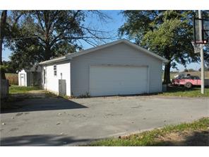 5075 E State St, Columbus, IN 47201 photo 2