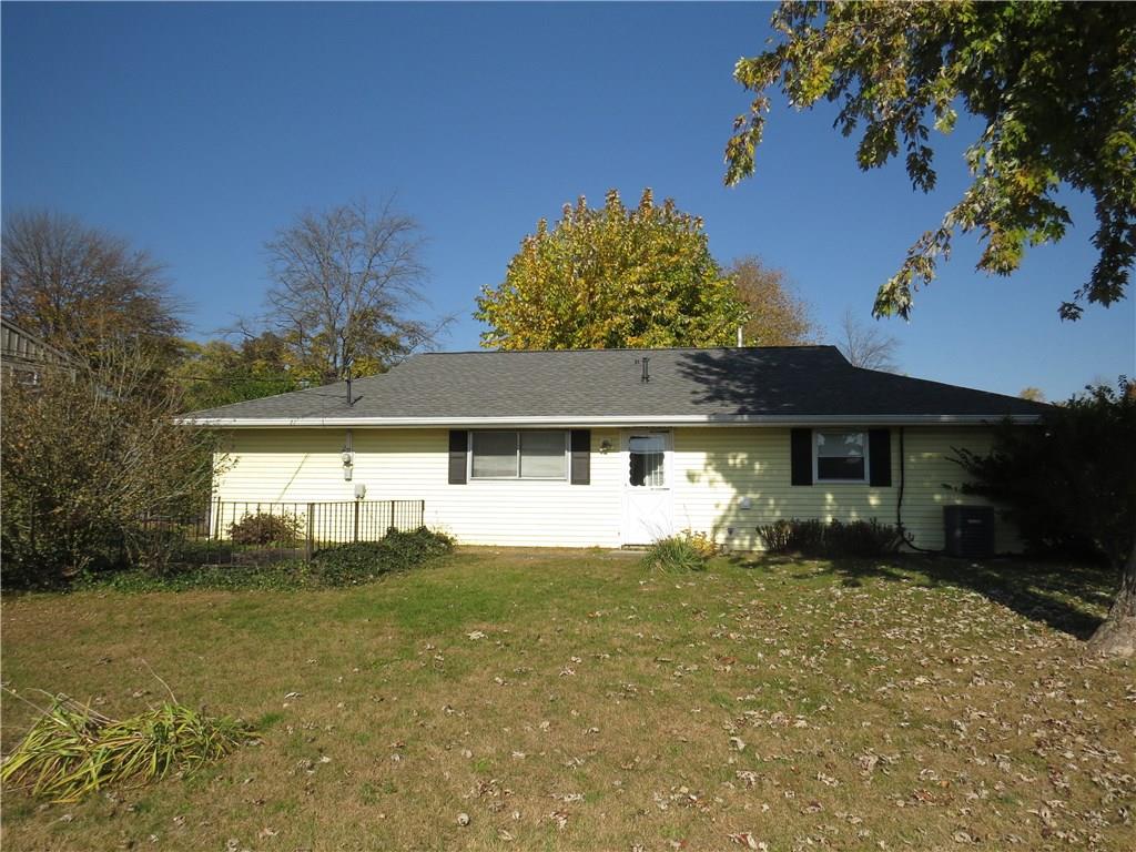 2733 Streamside Dr, Columbus, IN 47203 photo 11