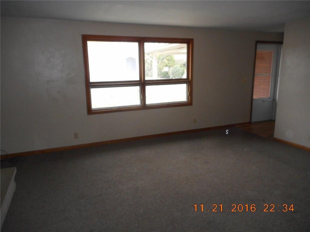 3224 E Hardacre Ct, New Castle, IN 47362 photo 4