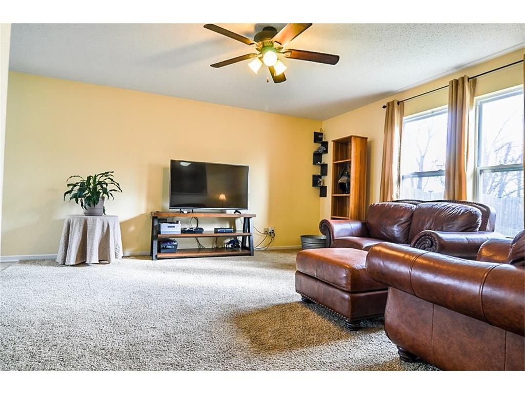 9413 W Stargazer Dr, Pendleton, IN 46064 photo 4