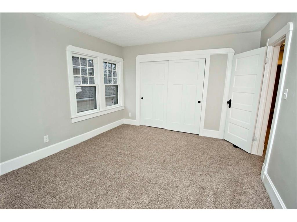 924 Eastern Ave, Indianapolis, IN 46201 photo 9