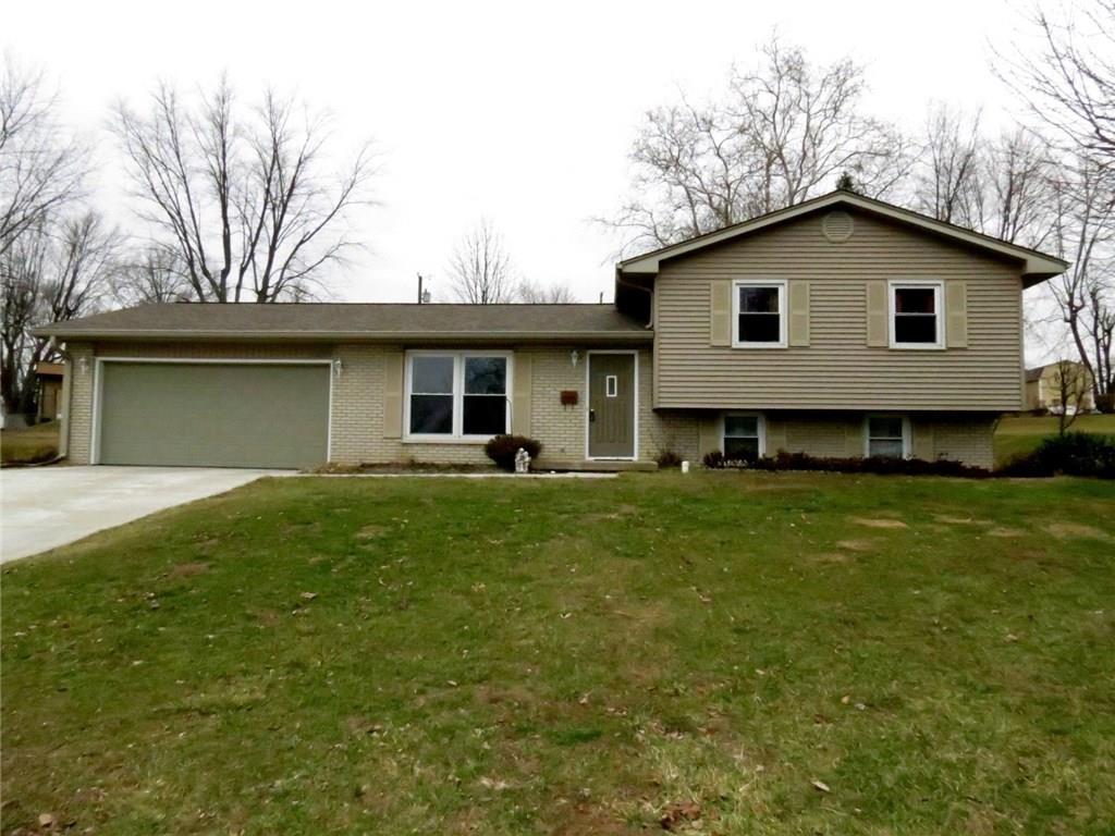3031 Beech Ct, Columbus, IN 47203 photo 1