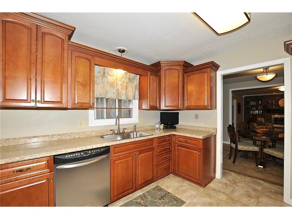 3220 E 104th St, Carmel, IN 46033 photo 9
