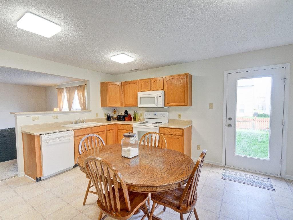 9526 W Lantern Ln, Pendleton, IN 46064 photo 6