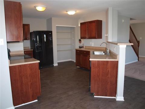 8299 S Midnight Dr, Pendleton, IN 46064 photo 3