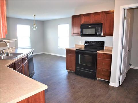 8299 S Midnight Dr, Pendleton, IN 46064 photo 4