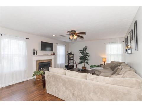 2083 Cold Springs Dr, Pendleton, IN 46064 photo 9