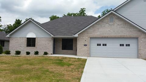 140 Bay Ridge Dr, Pendleton, IN 46064 photo 1