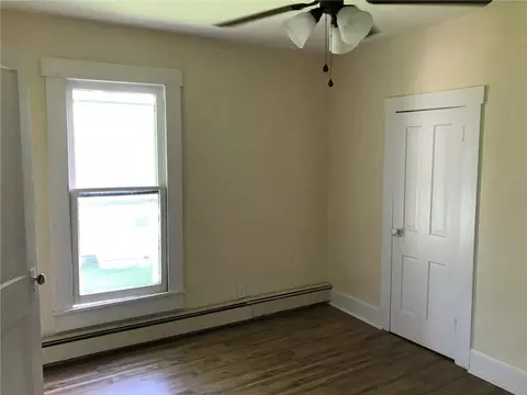 125 3rd St, Tipton, IN 46072 photo 9