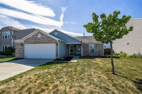 8215 S Evening Dr, Pendleton, IN 46064 photo 1