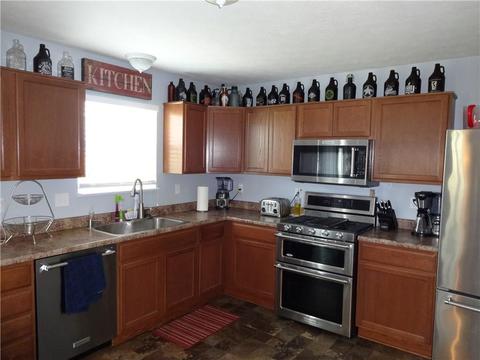 1678 Huntzinger Blvd, Pendleton, IN 46064 photo 8