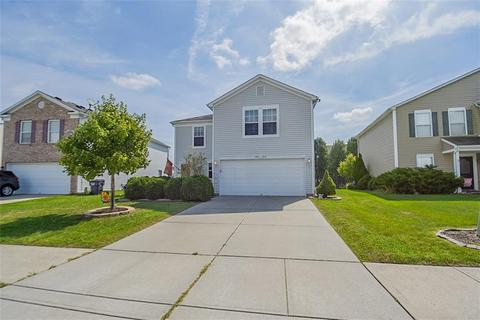 8204 S Firefly Dr, Pendleton, IN 46064 photo 1