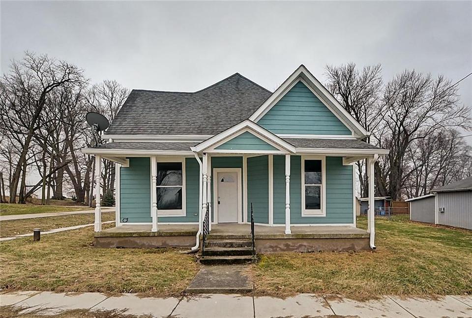 7833 E Blue Ridge Rd, Shelbyville, IN 46176 1 photo Movoto