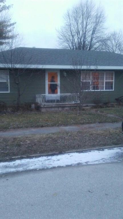 312 W Sherman St, Windfall, IN 46076 photo 1