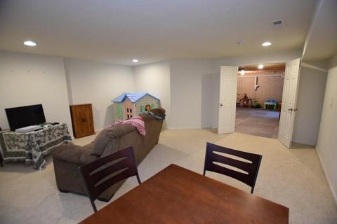 1641 Cold Springs Dr, Pendleton, IN 46064 photo 16