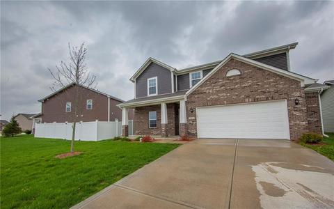 2031 Cold Springs Dr, Pendleton, IN 46064 photo 2