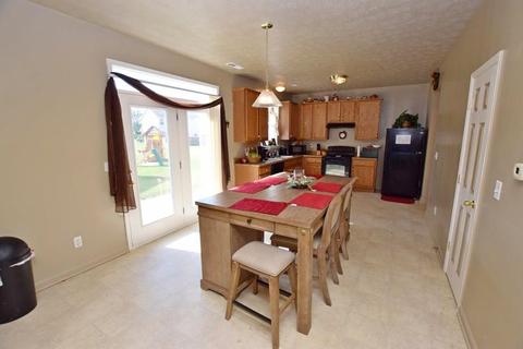 1505 Maplewood Ln, Pendleton, IN 46064 photo 11