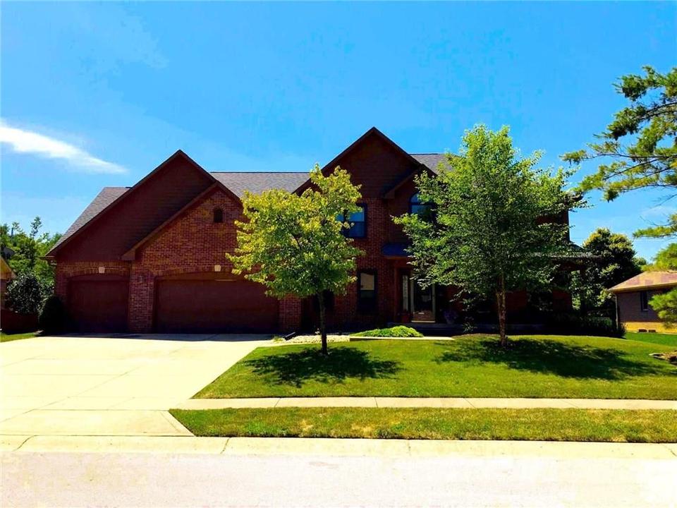 1095 Hudson Bay Dr, Greenwood, IN 46142 29 Photos MLS 21749502