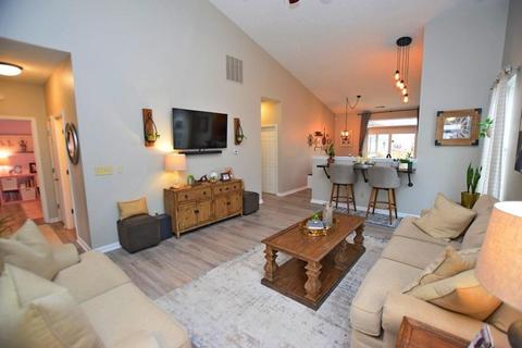 1464 Huntzinger Blvd, Pendleton, IN 46064 photo 8