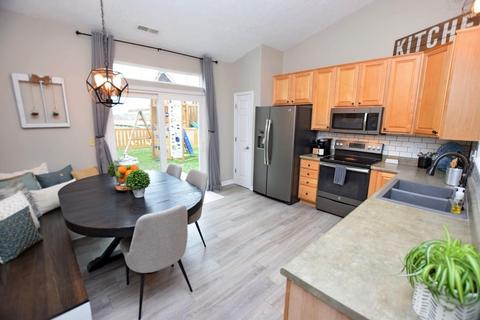 1464 Huntzinger Blvd, Pendleton, IN 46064 photo 12