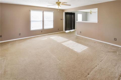 9555 W Constellation Dr, Pendleton, IN 46064 photo 2