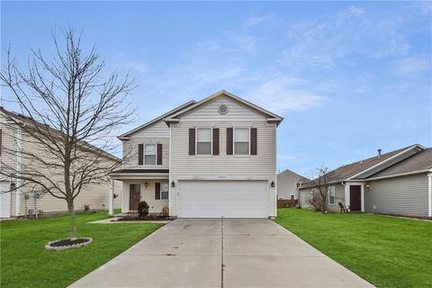 9555 W Constellation Dr, Pendleton, IN 46064 photo 1