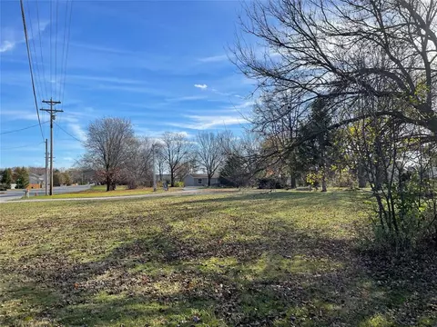 8965 N 600 W, Mccordsville, IN 46055