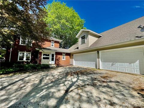 1303 Pearl St, Covington, IN 47932 photo 4