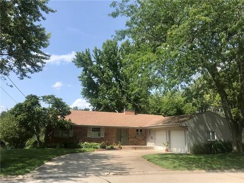 316 Sunset Dr, Columbus, IN 47201 photo 1