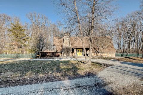8786 S State Road 13, Pendleton, IN 46064 photo 1
