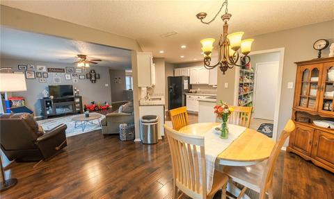 9661 W Quarter Moon Dr, Pendleton, IN 46064 photo 16