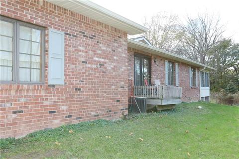 656 S Main St, Pendleton, IN 46064 photo 24