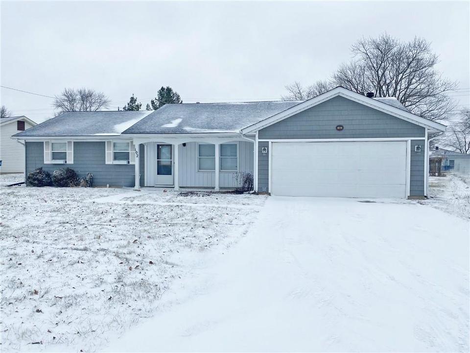 102 N Manngrove Ln, Muncie, IN 47303 14 Photos MLS
