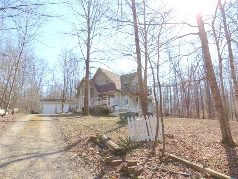 7811 Bean Blossom Rd, Trafalgar, IN 46181 33 Photos MLS 21841440