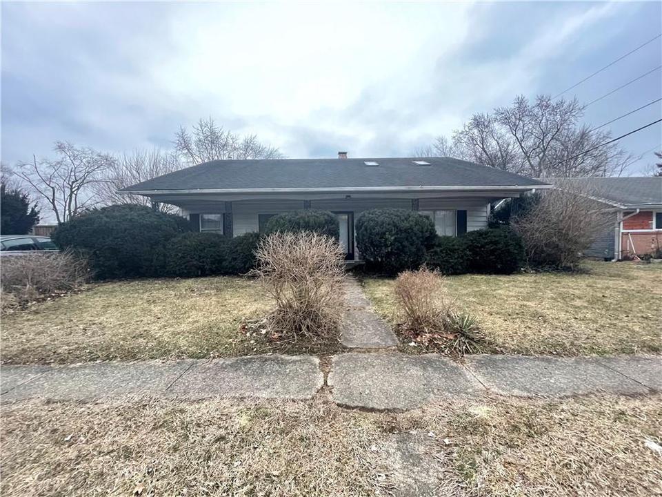 3237 Norwich Ln, Speedway, IN 46224 1 photo MLS 21842021 Movoto