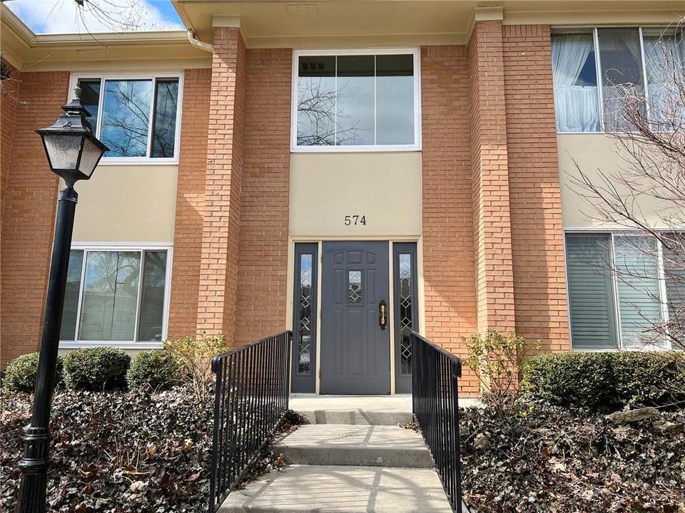 574 W Hunters Dr D, Carmel, IN 46032 38 Photos MLS 21842708 Movoto