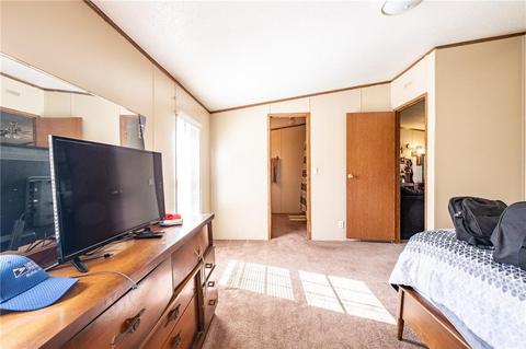 627 Walnut St, Hope, IN 47246 photo 12