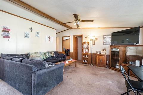 627 Walnut St, Hope, IN 47246 photo 4