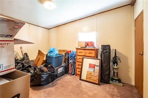 627 Walnut St, Hope, IN 47246 photo 15