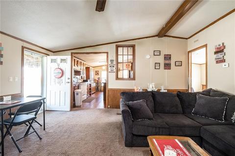 627 Walnut St, Hope, IN 47246 photo 3