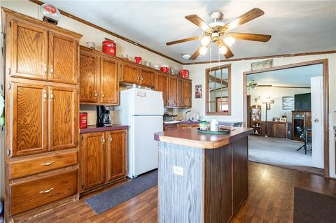 627 Walnut St, Hope, IN 47246 photo 9