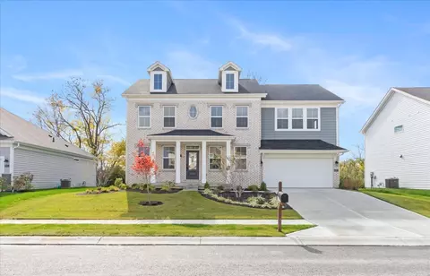 6587 N Eagles Nest Ln, Mccordsville, IN 46055